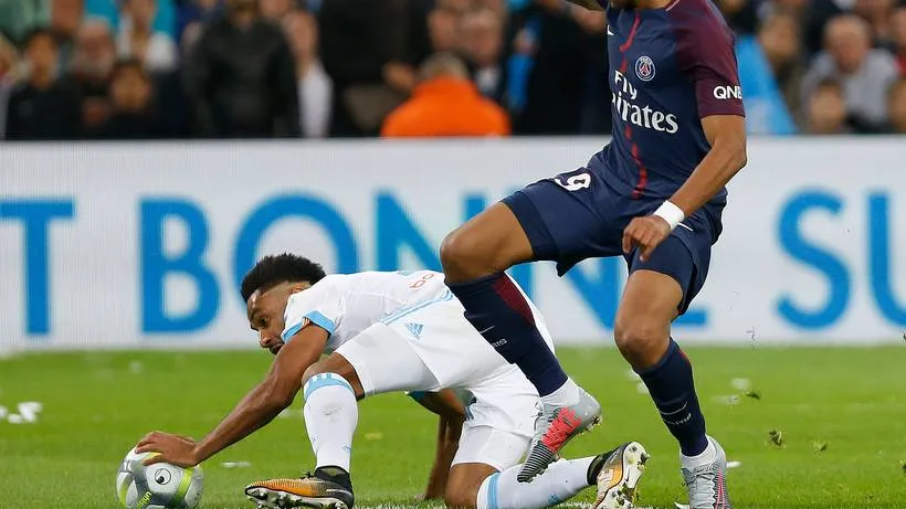 Duel PSG – Marseille en direct, supporters au Parc des Princes et au Vélodrome